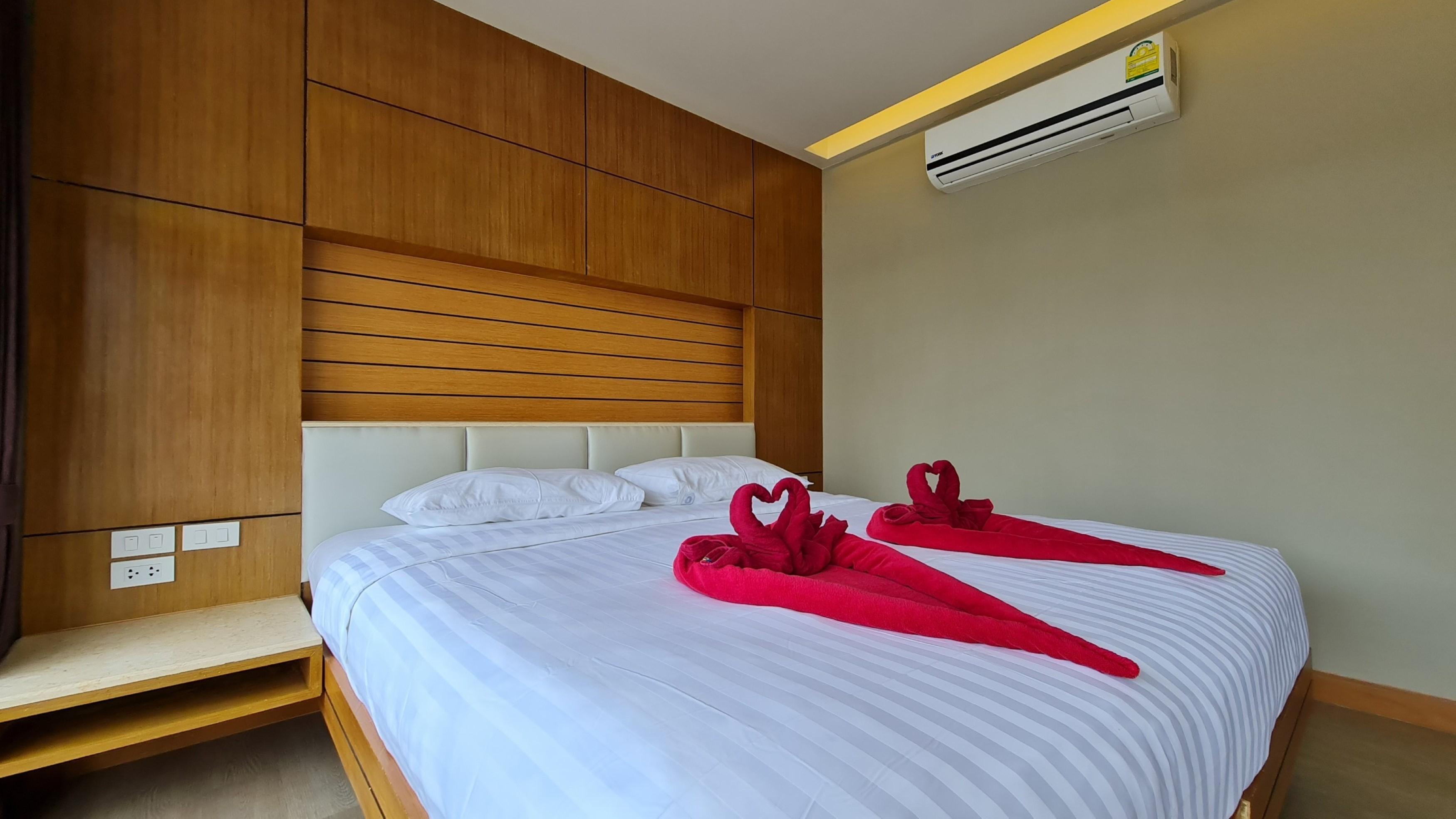Room Actually Karon Екстериор снимка